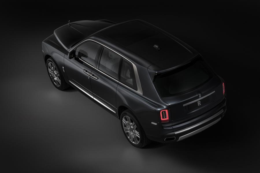  Rolls-Royce Cullinan 2018 года  (WW) (фото 15 из 35)